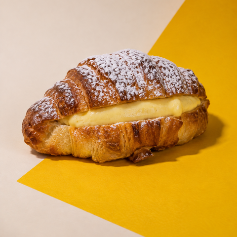 Medialuna with Vanilla Custard